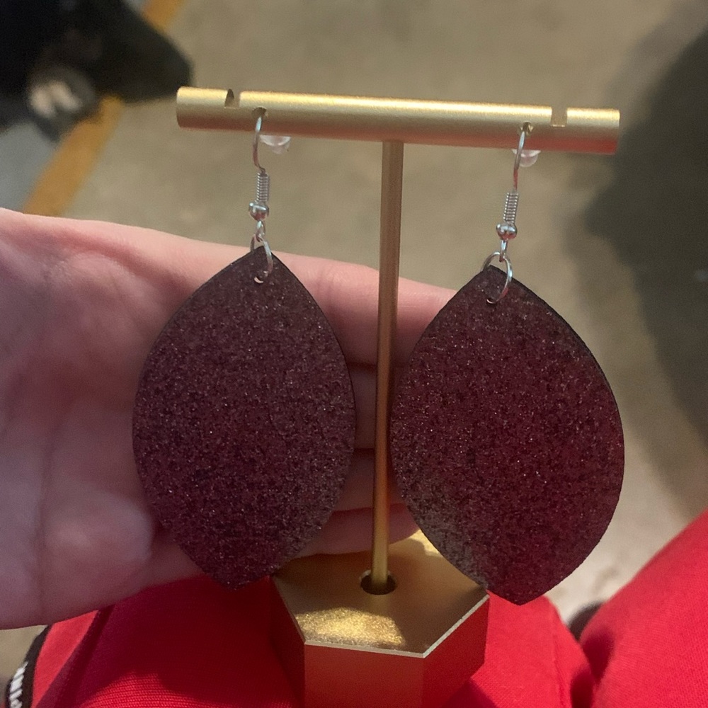 Sparkly Gray Earrings